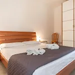 Mirto 1 סנטה מריה נברזה